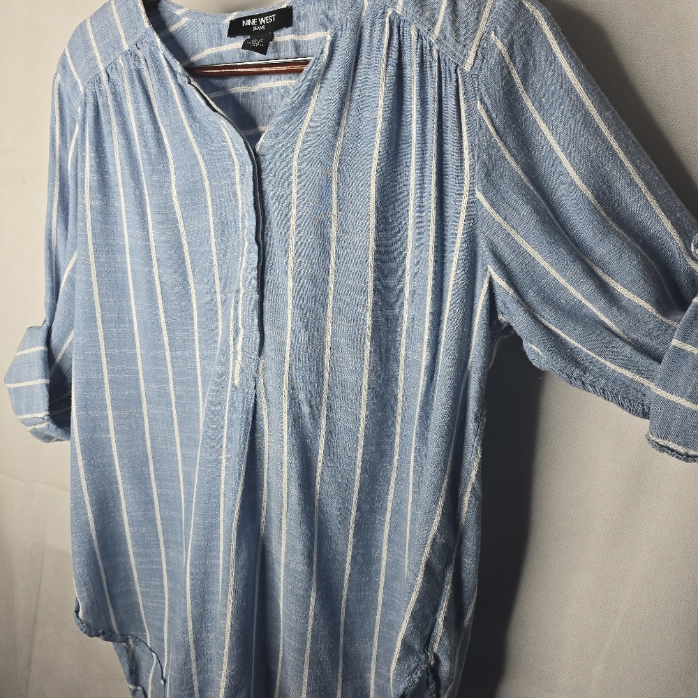 Nine West Lucy Popover Tunic Top Blue White Stripes 3/4 Roll Tab Sleeves M - Picture 4 of 12